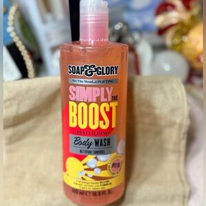 Soap & Glory Simply The Boost Revitalising Body Wash